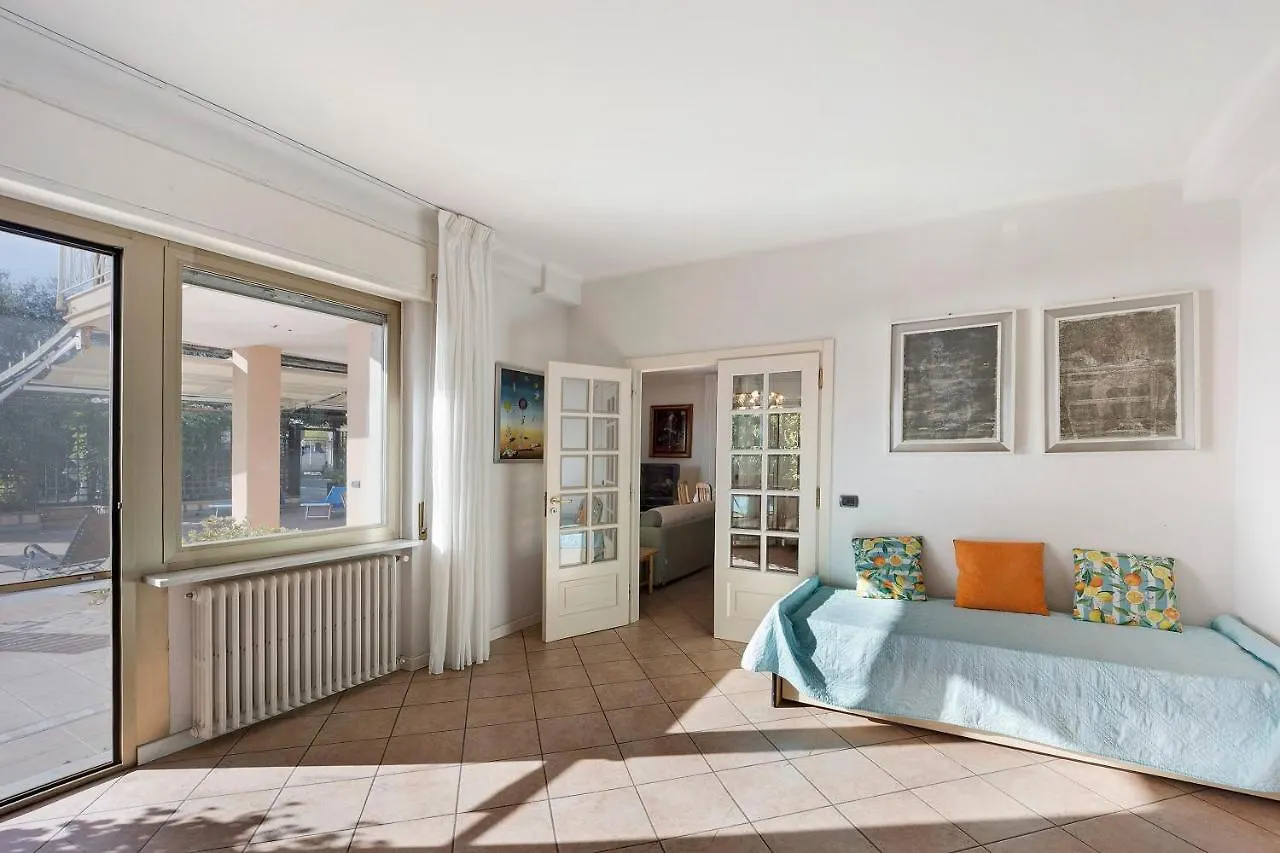 Villa Sole Appartamento Sanremo Holiday home